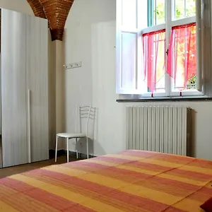 Apartment La Casa Di Dario, Dario's House. Pisa